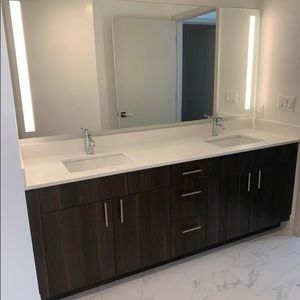 Bathroom vanity light mirrors
